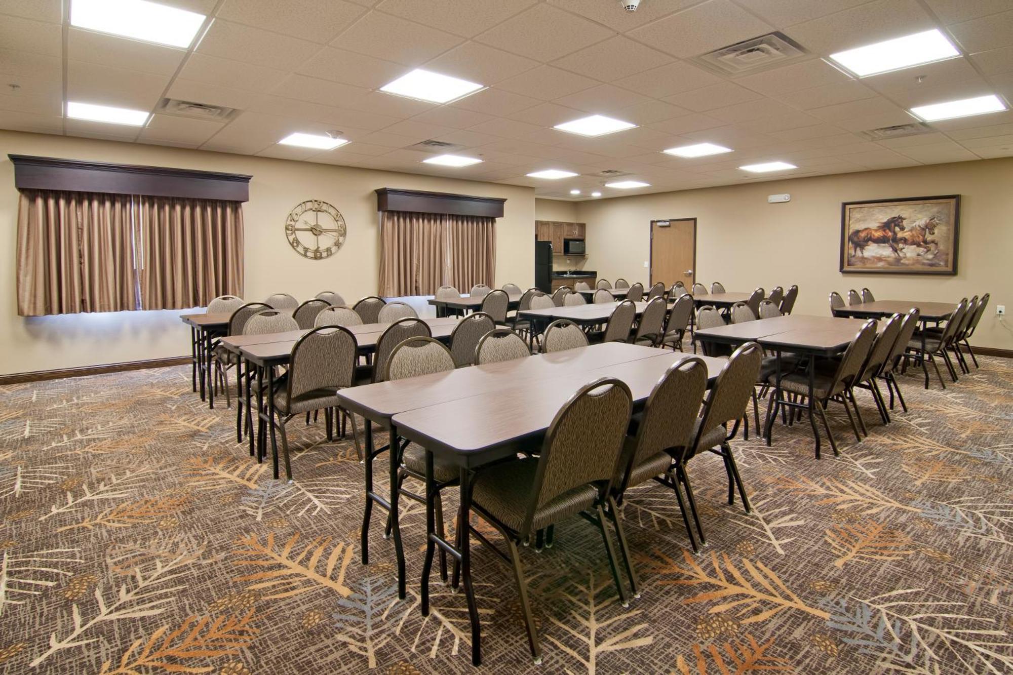 The Watford Hotel Watford City Екстериор снимка