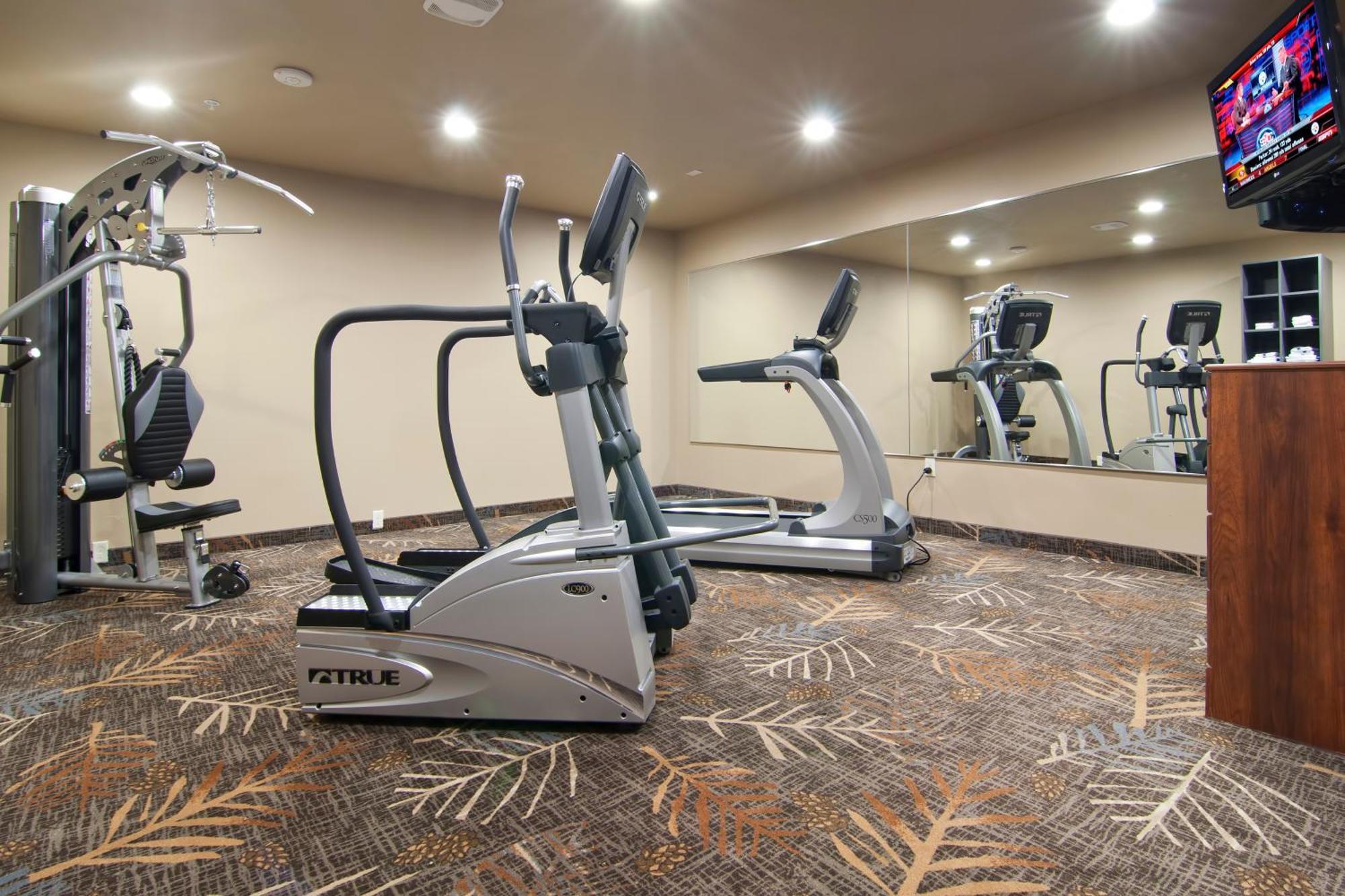 The Watford Hotel Watford City Екстериор снимка