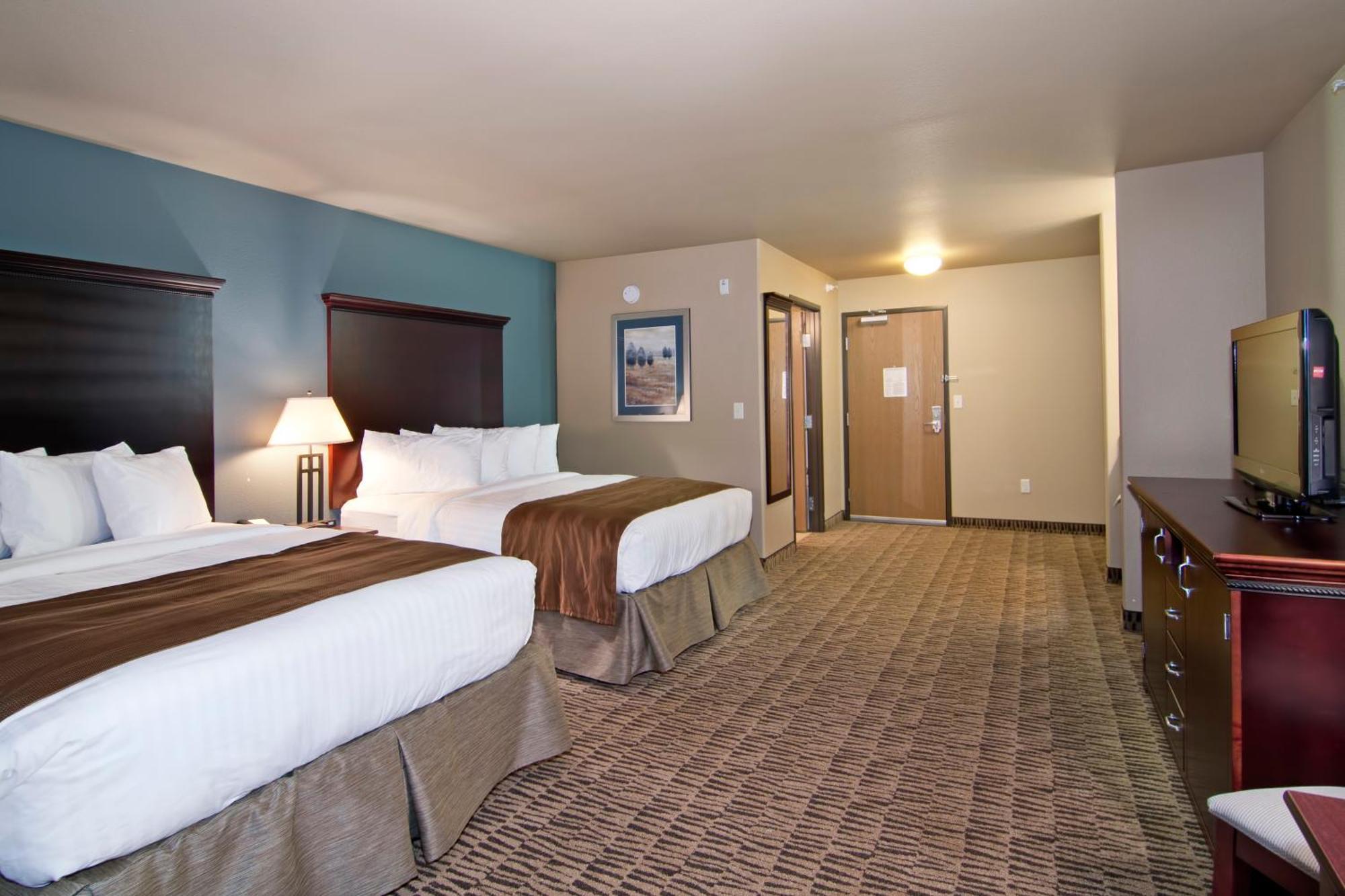 The Watford Hotel Watford City Екстериор снимка