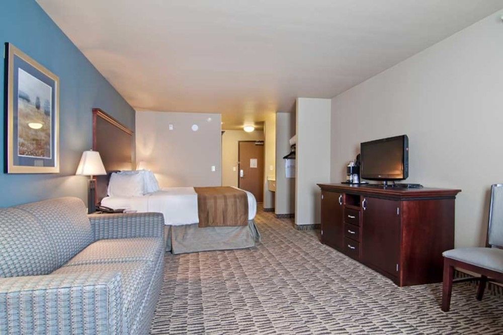 The Watford Hotel Watford City Екстериор снимка