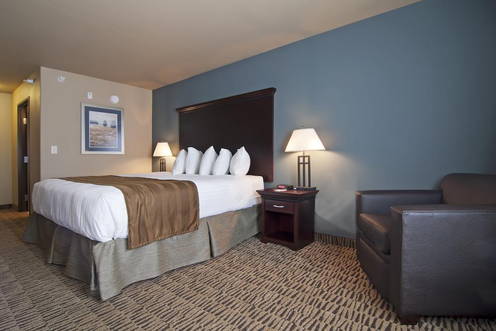 The Watford Hotel Watford City Екстериор снимка